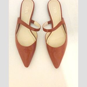 Zara flats